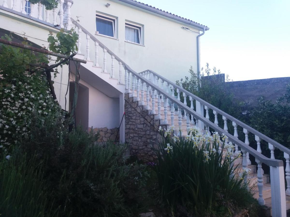 Olivera Apartments Pula Exterior photo